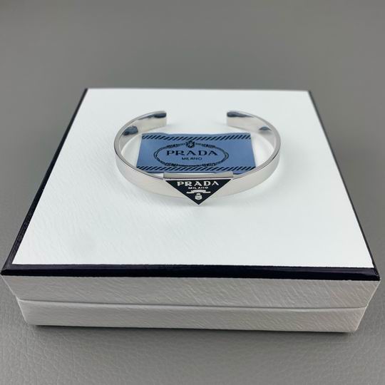 Prada bracelet 05lyh18